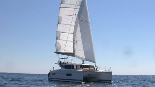 YachtABC - Luna Rosa II - Croatia - Fountaine Pajot Lucia 40