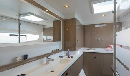 YachtABC - Arisa - Croatia - Fountaine Pajot Astrea 42