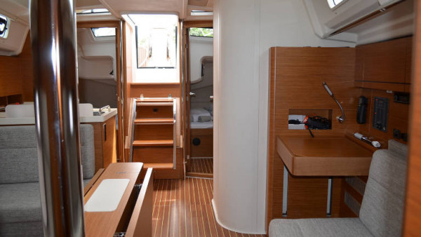 YachtABC - Laysan - Croatia - Hanse 418 - 3 cab.